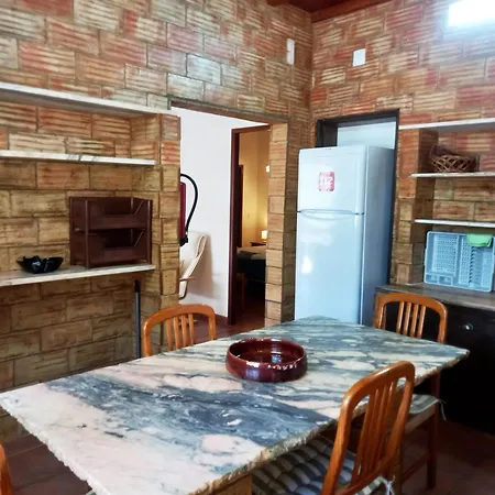 Quinta Aves - T2 Com Piscina Comum 4* Одиашере