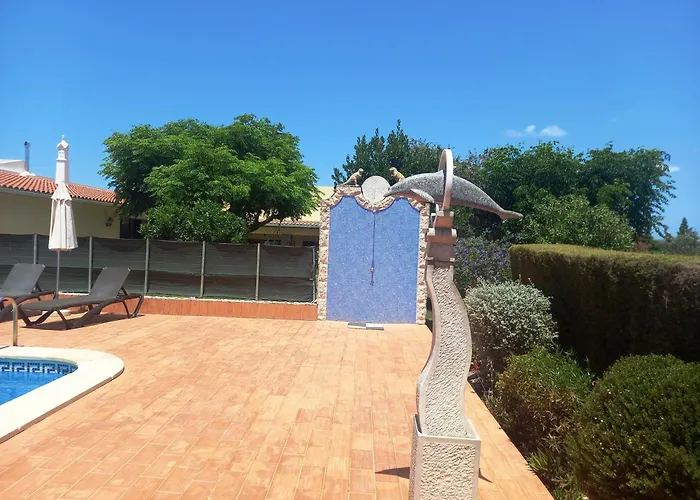 Quinta Aves - T2 Com Piscina Comum Одиашере