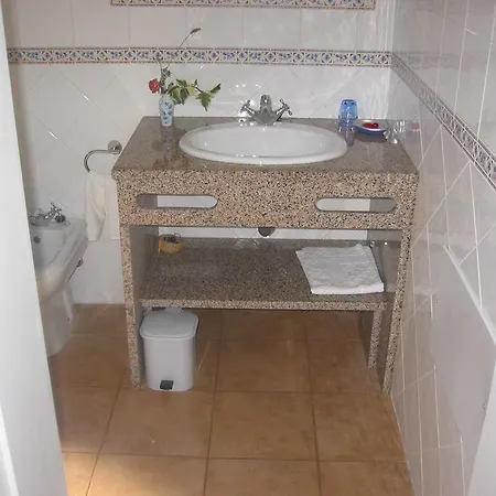 Guest house Quinta Das Aves Lagos